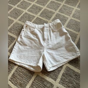 ZARA WHITE JEAN HIGH-WAISTED SHORT - Women’s